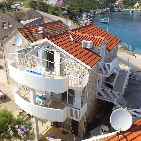 Apartment Karuza Rukavac Вис Екстериор снимка