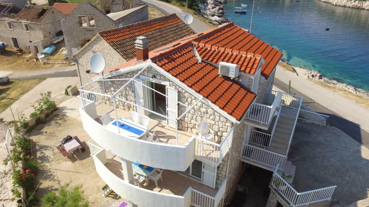Apartment Karuza Rukavac Вис Екстериор снимка
