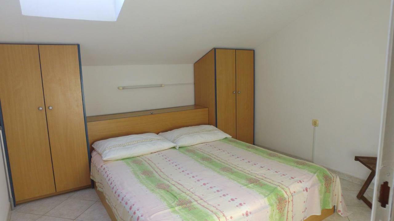 Apartment Karuza Rukavac Вис Екстериор снимка