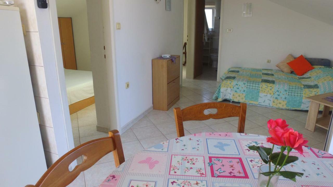 Apartment Karuza Rukavac Вис Екстериор снимка